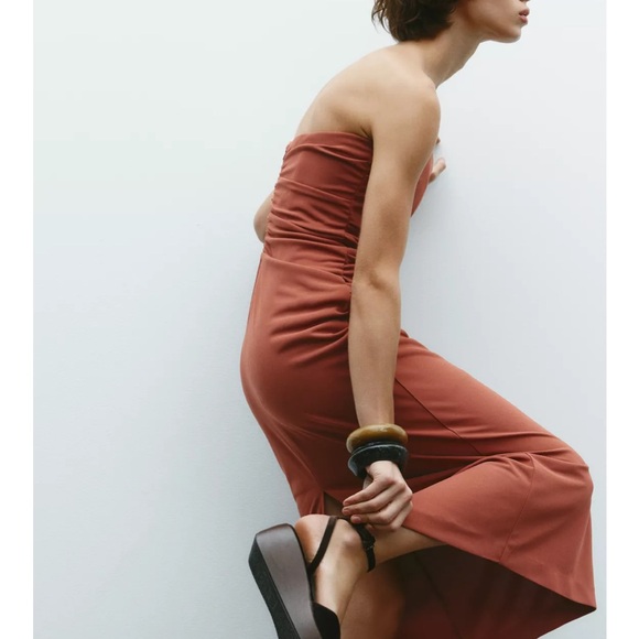 Zara NWT sweetheart neck ruched draped strapless midi fitted dress - Picture 3 of 9